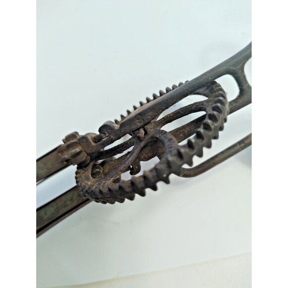 Antique Vintage 1908 Taplin MFG. Co.  Light Running Egg Beater - Picture 11 of 13